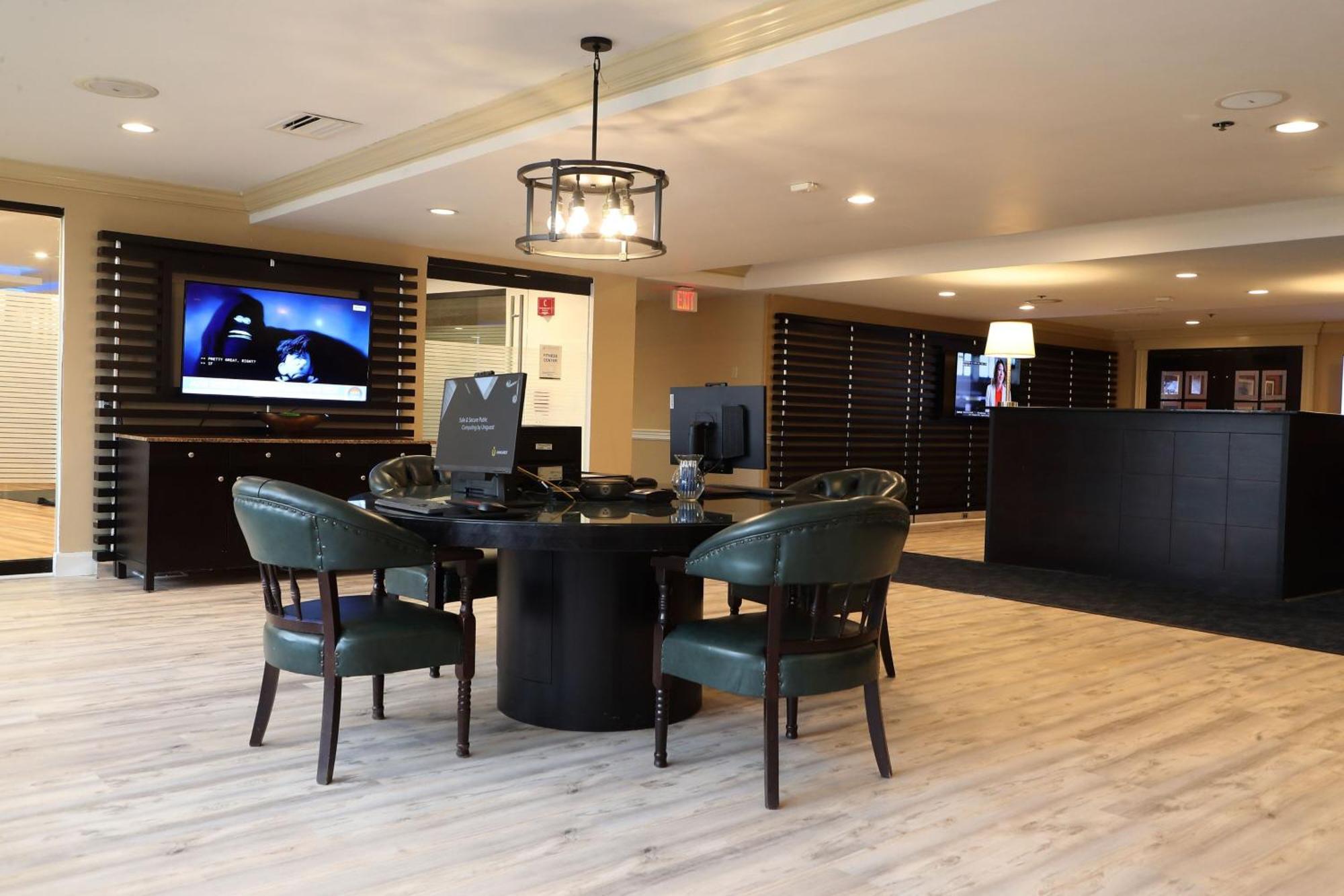 Four Points By Sheraton Wakefield Boston Hotel & Conference Center Extérieur photo